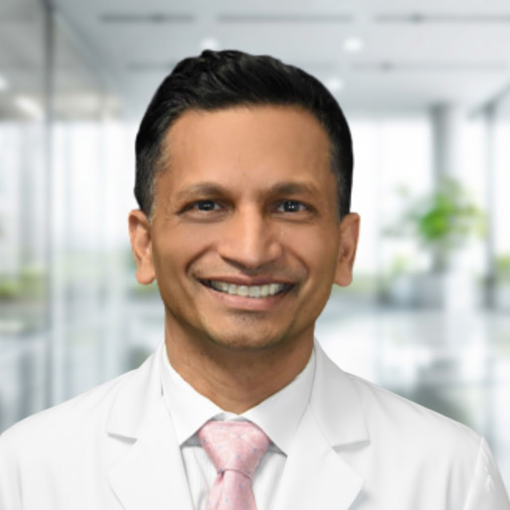 vishal-gupta-md-gastroenterologist-lake-mary-orange-city-deLand-oviedo-daytona-headshot2